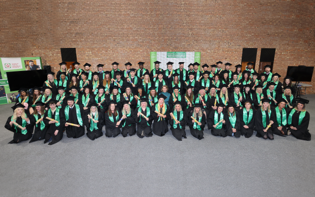 Prentisiaid CHC yn eu Seremni Raddio